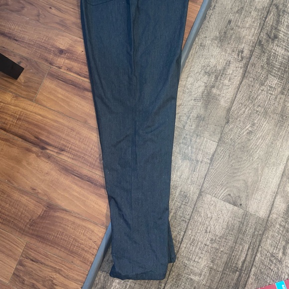 Perry Ellis Cottons - Picture 2 of 6